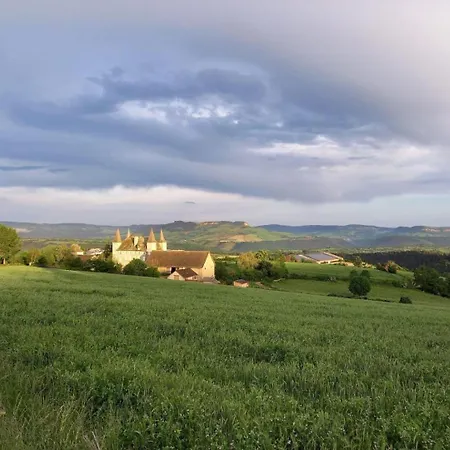 Nyaraló Le Crespin *